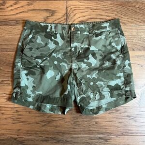 Old Navy Everyday Shorts‎ Size 14 Womens Green Camouflage Print Mid-Rise